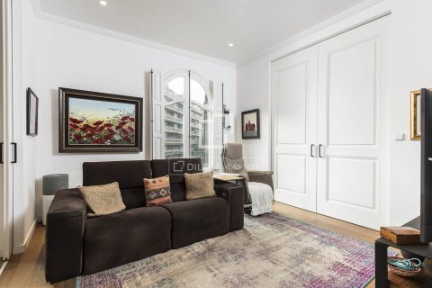 3 chambres apartment à vendre à Barcelona, Catalonia, Spain № 4490 - photo 14