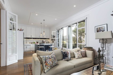 3 chambres apartment à vendre à Barcelona, Catalonia, Spain № 4490 - photo 2