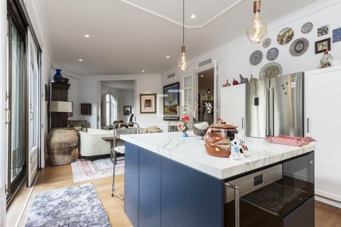 3 chambres apartment à vendre à Barcelona, Catalonia, Spain № 4490 - photo 8