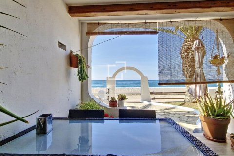 4 chambres apartment à vendre à Vilanova i la Geltru, Barcelona, Catalonia, Spain № 4488 - photo 10