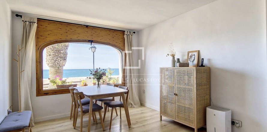 4 chambres apartment à vendre à Vilanova i la Geltru, Barcelona, Catalonia, Spain № 4488