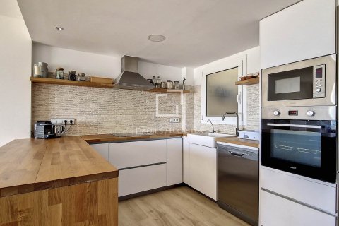 4 chambres apartment à vendre à Vilanova i la Geltru, Barcelona, Catalonia, Spain № 4488 - photo 18