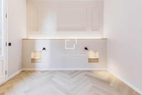 3 chambres apartment à vendre à Barcelona, Catalonia, Spain № 4489 - photo 11