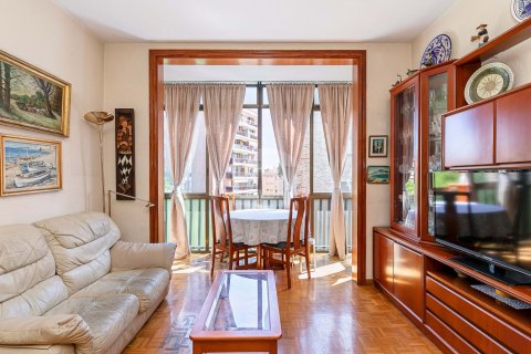 3 chambres apartment à vendre à Gracia, Barcelona, Catalonia, Spain № 2787 - photo 2