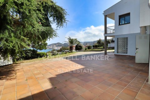 5 bedrooms villa for sale in El Port De La Selva, Girona, Catalonia, Spain № 6024 - photo 6