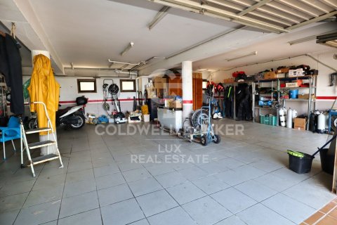 5 bedrooms villa for sale in El Port De La Selva, Girona, Catalonia, Spain № 6024 - photo 7