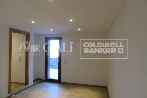 Купить виллу в Андорра, Испания с 4 спальни, 260м², № 6019 - фото 17