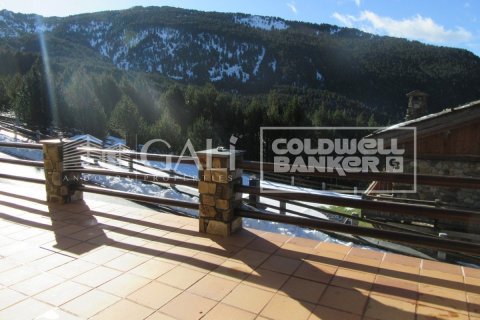 Купить виллу в Андорра, Испания с 4 спальни, 260м², № 6019 - фото 5