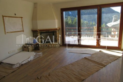 Купить виллу в Андорра, Испания с 4 спальни, 260м², № 6019 - фото 3