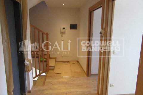 Купить виллу в Андорра, Испания с 4 спальни, 260м², № 6019 - фото 9