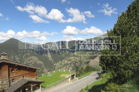 4 bedrooms house for sale in Principado De Andorra (Ninguna Poblacion Tiene C.P.), Lleida, Catalonia, Spain № 6020 - photo 13