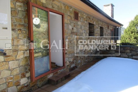 4 bedrooms house for sale in Principado De Andorra (Ninguna Poblacion Tiene C.P.), Lleida, Catalonia, Spain № 6020 - photo 12