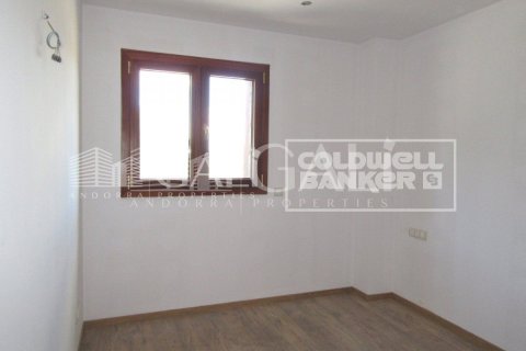 4 bedrooms house for sale in Principado De Andorra (Ninguna Poblacion Tiene C.P.), Lleida, Catalonia, Spain № 6020 - photo 26