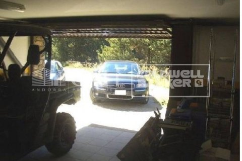 4 bedrooms villa for sale in Principado De Andorra (Ninguna Poblacion Tiene C.P.), Lleida, Catalonia, Spain № 6021 - photo 20