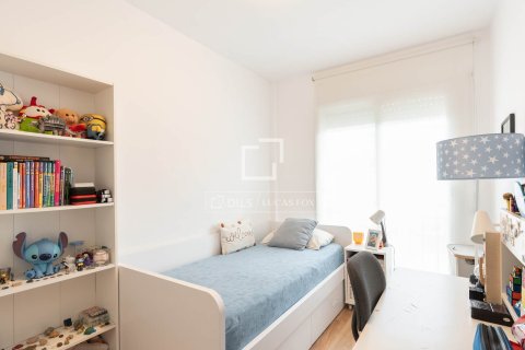 Villa de 5 dormitorios en venta en Sant Cugat del Vallès, Barcelona, Cataluña, Spain № 3965 - foto 20