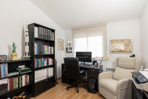 Villa de 5 dormitorios en venta en Sant Cugat del Vallès, Barcelona, Cataluña, Spain № 3965 - foto 23