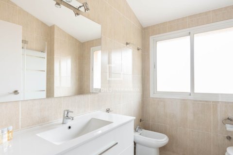 Villa de 5 dormitorios en venta en Sant Cugat del Vallès, Barcelona, Cataluña, Spain № 3965 - foto 24