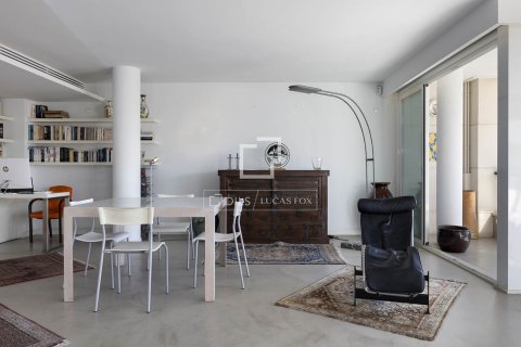 Apartamento de 3 dormitorios en venta en Barcelona, Cataluña, Spain № 3773 - foto 15