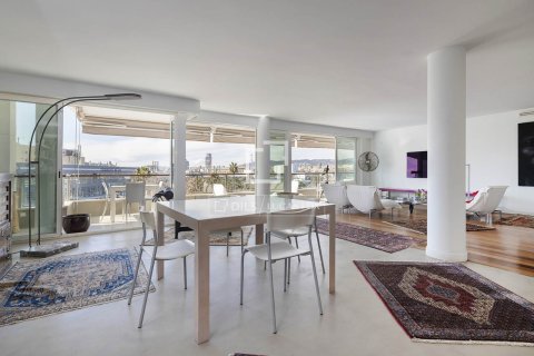 Apartamento de 3 dormitorios en venta en Barcelona, Cataluña, Spain № 3773 - foto 11