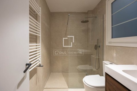 3 chambres apartment à vendre à Barcelona, Catalonia, Spain № 3771 - photo 5