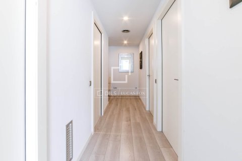 Apartamento de 2 dormitorios en venta en Sitges, Barcelona, Cataluña, Spain № 3769 - foto 7