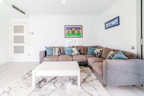 Apartamento de 2 dormitorios en venta en Sitges, Barcelona, Cataluña, Spain № 3769 - foto 17