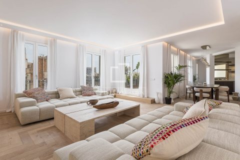 3 chambres penthouse à vendre à Barcelona, Catalonia, Spain № 3767