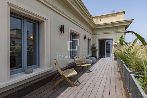 Ático de 3 dormitorios en venta en Barcelona, Cataluña, Spain № 3767 - foto 13