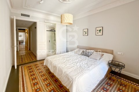 3 bedrooms apartment for sale in Barcelona, Catalonia, Spain № 5615 - photo 14