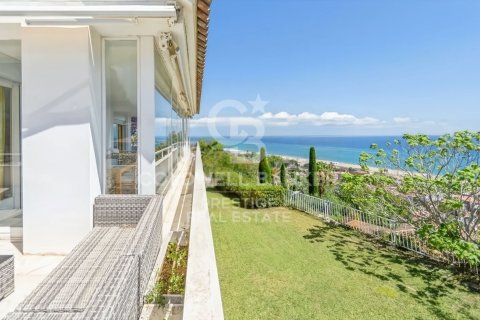 Вилла с 6 спальнями в Кастельдефельсе, Барселона, Каталония, Испания № 5317