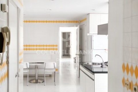 Купить виллу в Кастельдефельс, Испания с 6 спален, 723м², № 5317 - фото 20