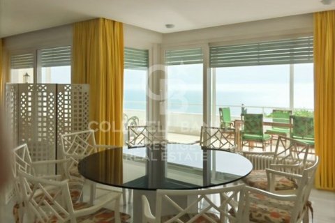 Купить виллу в Кастельдефельс, Испания с 6 спален, 723м², № 5317 - фото 10