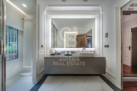 7 bedrooms apartment for sale in Barcelona, Catalonia, Spain № 5315 - photo 28