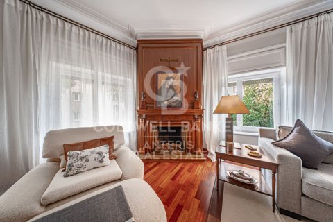 7 bedrooms apartment for sale in Barcelona, Catalonia, Spain № 5315 - photo 4