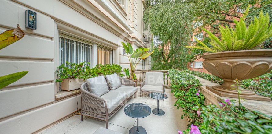 7 bedrooms apartment for sale in Barcelona, Catalonia, Spain № 5315