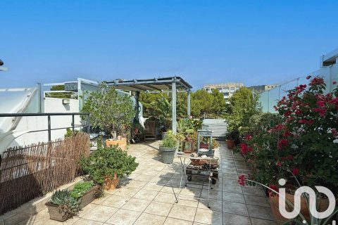 75 sq.m. apartment for sale in Sitges, Barcelona, Catalonia, Spain № 4790 - photo 25