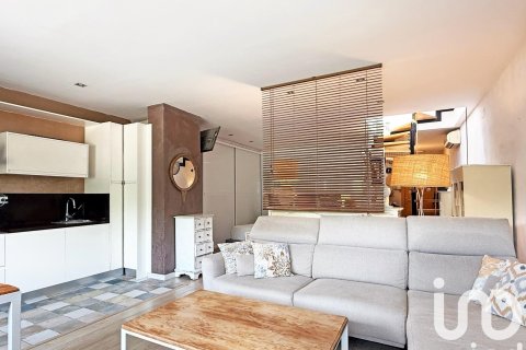 75 sq.m. apartment for sale in Sitges, Barcelona, Catalonia, Spain № 4790 - photo 16