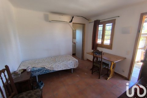 Купить земельный участок в Фликс, Испания 220000м², № 4789 - фото 19