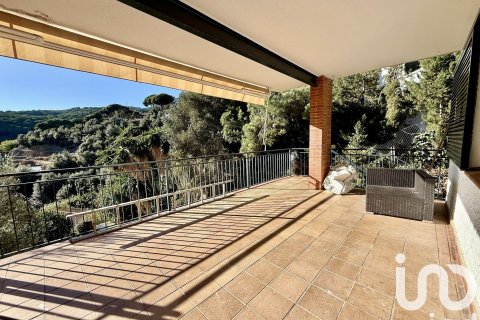 4 bedrooms apartment for sale in Arenys de Munt, Barcelona, Catalonia, Spain № 4786 - photo 18