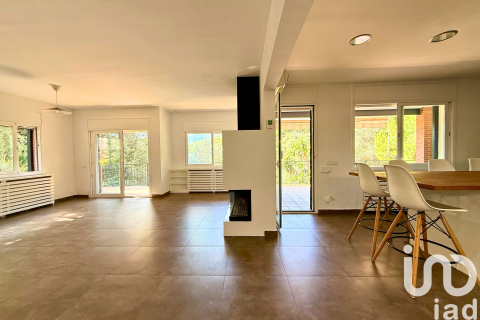 4 bedrooms apartment for sale in Arenys de Munt, Barcelona, Catalonia, Spain № 4786 - photo 13