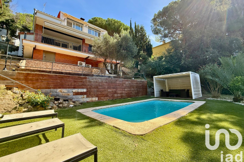 4 bedrooms apartment for sale in Arenys de Munt, Barcelona, Catalonia, Spain № 4786