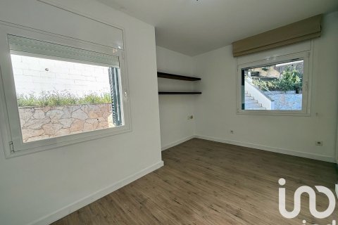 4 bedrooms apartment for sale in Arenys de Munt, Barcelona, Catalonia, Spain № 4786 - photo 30