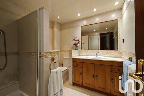 4 bedrooms townhouse for sale in Sant Llorenc D'hortons, Barcelona, Catalonia, Spain № 4787 - photo 20