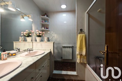 4 bedrooms townhouse for sale in Sant Llorenc D'hortons, Barcelona, Catalonia, Spain № 4787 - photo 26