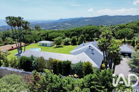 8 bedrooms house for sale in Sant Vicenc De Montalt, Barcelona, Catalonia, Spain № 4788 - photo 10