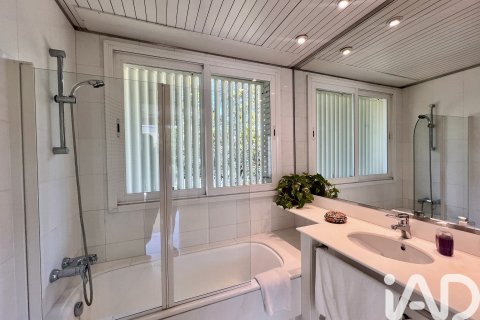 8 bedrooms house for sale in Sant Vicenc De Montalt, Barcelona, Catalonia, Spain № 4788 - photo 17