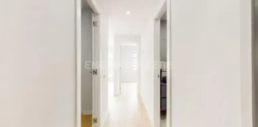 Квартира с 3 спальнями в Сан-Марти, Барселона, Каталония, Испания № 2580