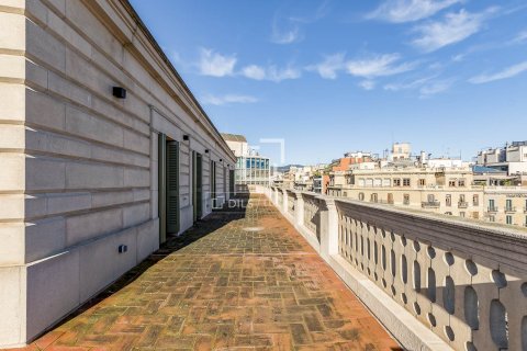 4 chambres penthouse à vendre à Barcelona, Catalonia, Spain № 3838 - photo 12