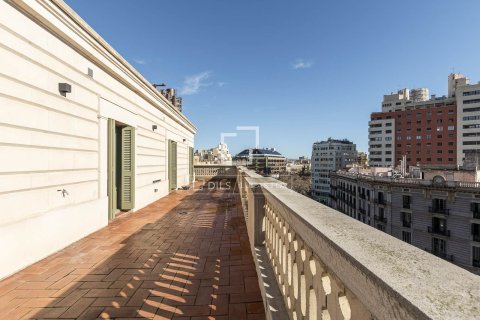 4 chambres penthouse à vendre à Barcelona, Catalonia, Spain № 3838 - photo 19