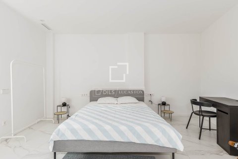 4 chambres penthouse à vendre à Barcelona, Catalonia, Spain № 3838 - photo 28